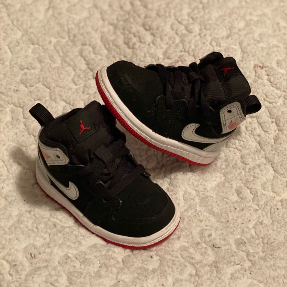Toddler Jordan 1’s